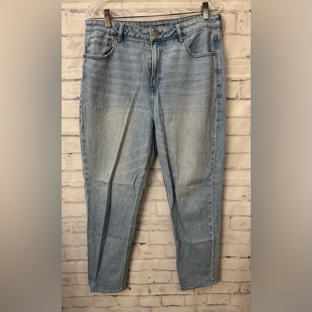 American Eagle Size 14L Mom Jean Light Blue Cotton Retro‎ Stained